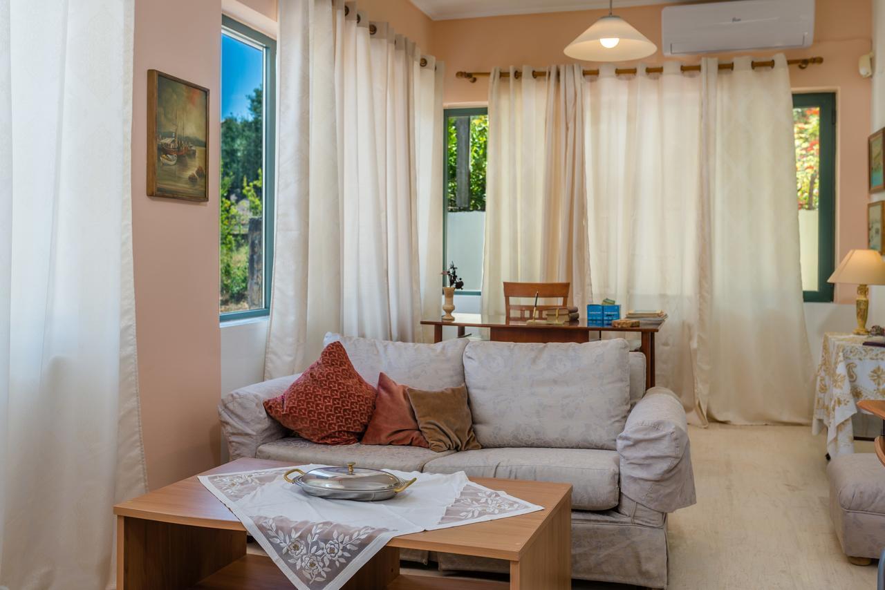 Le Reve Apartment Akrotiri  Exterior photo